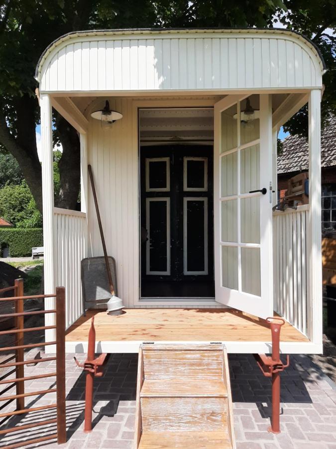 Glamping De Vrije Wind, Tentverhuur Houwerzijl Ngoại thất bức ảnh